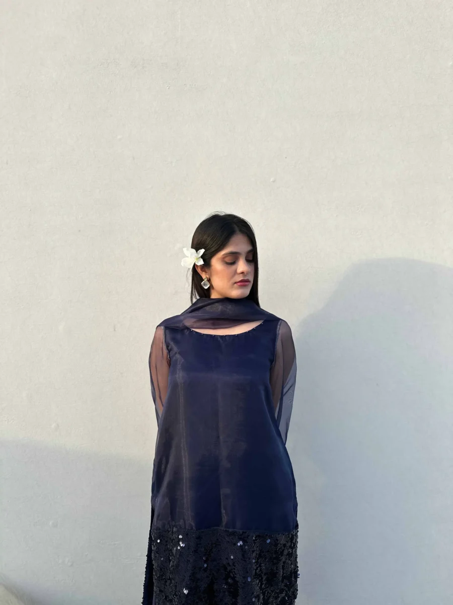 zareen - Image 4